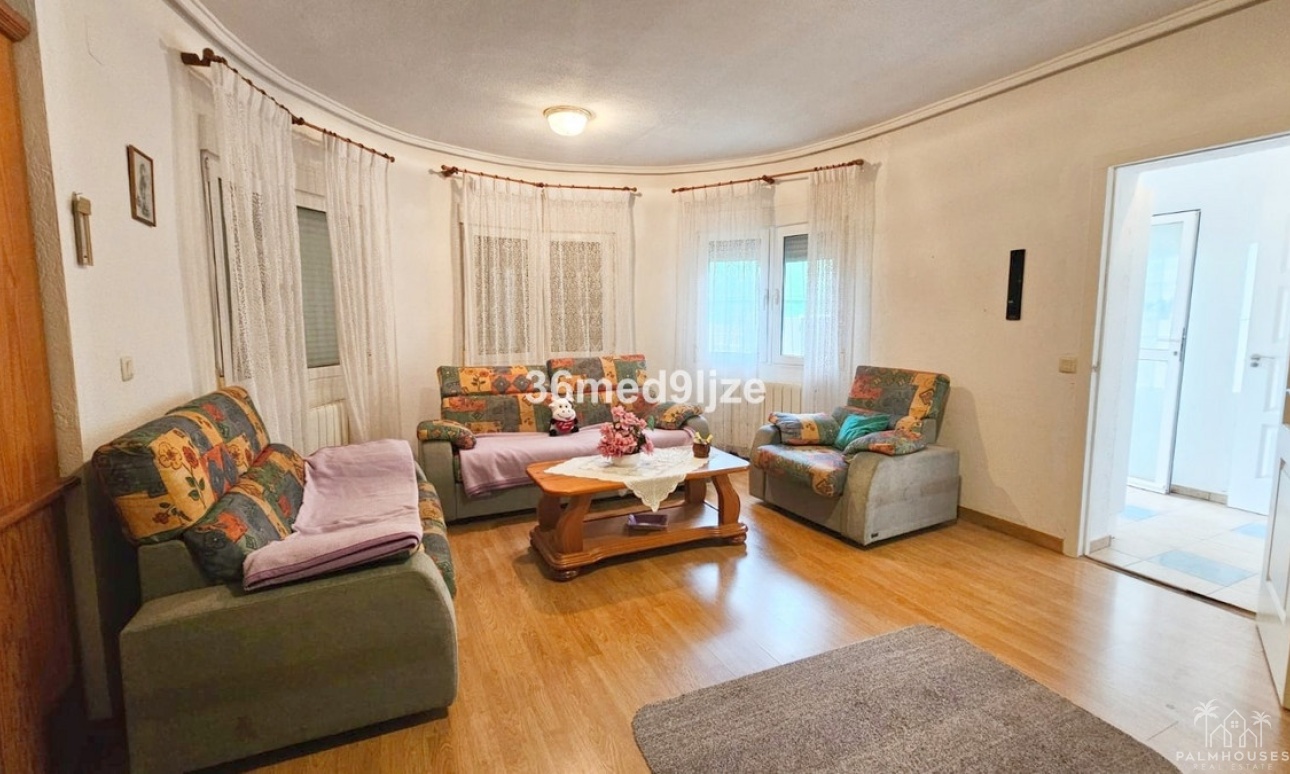 Resale - Villa - Los Alcazares - Los Alcazares Centro