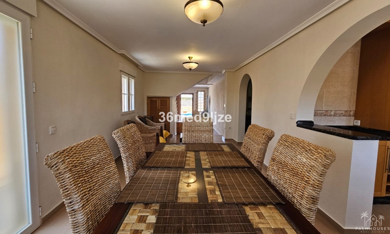 Resale - Villa - Los Alcazares - Los Alcazares Centro