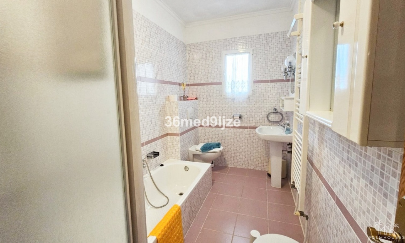 Resale - Villa - Los Alcazares - Los Alcazares Centro