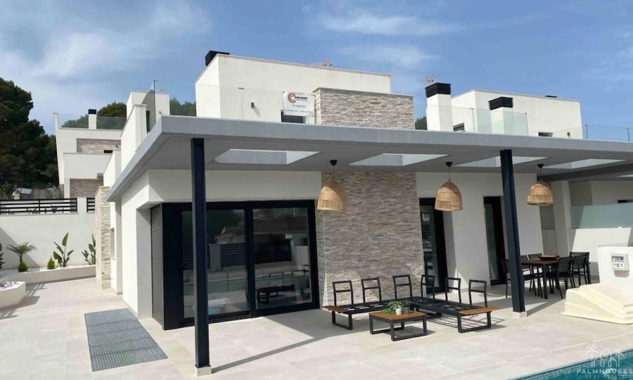 Resale - Villa - Los Balcones - Costa Blanca