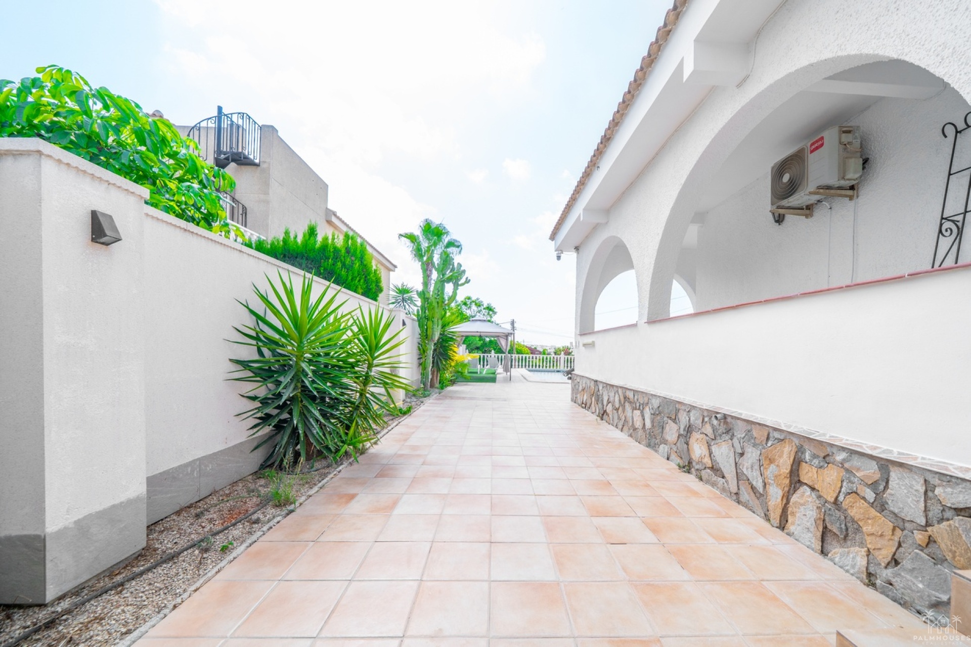 Resale - Villa - Los Balcones - Costa Blanca