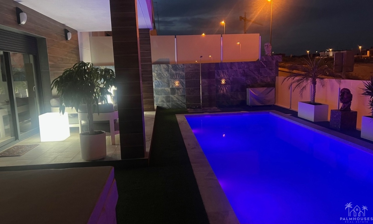 Resale - Villa - Los Montesinos - Costa Blanca