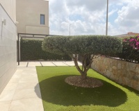 Resale - Villa - Los Montesinos - La Herrada