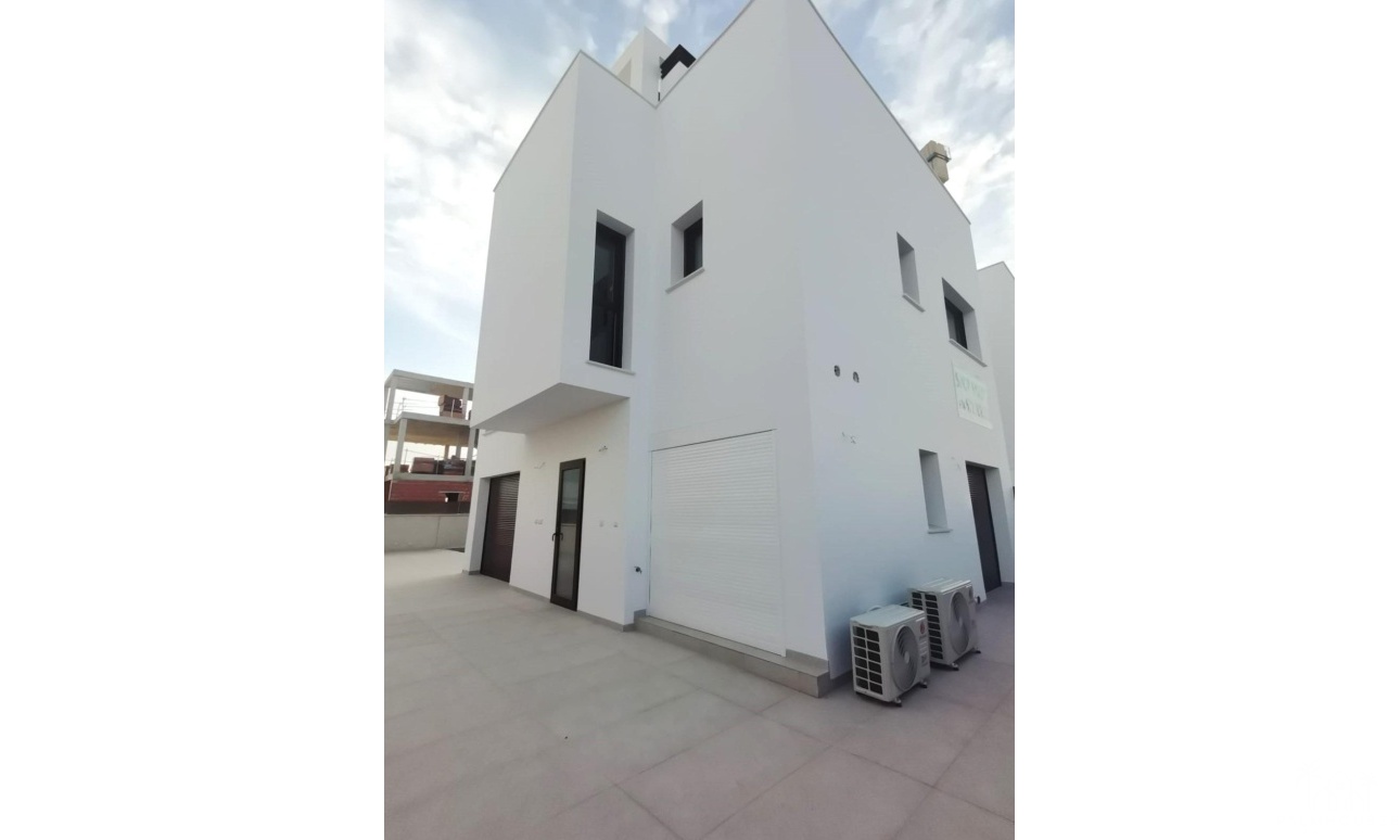 Resale - Villa - Los Montesinos - Los Montesinos Centro