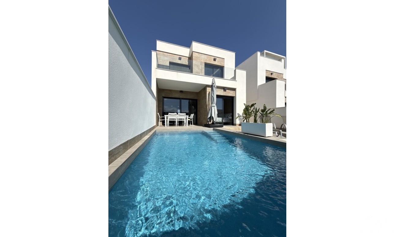 Resale - Villa - Los Montesinos - Los Montesinos Centro