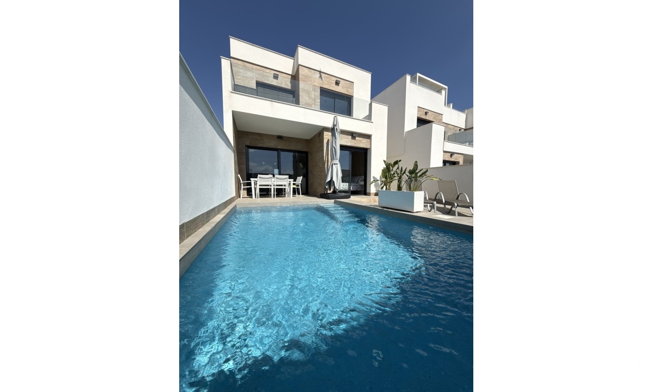 Resale - Villa - Los Montesinos - Los Montesinos Centro