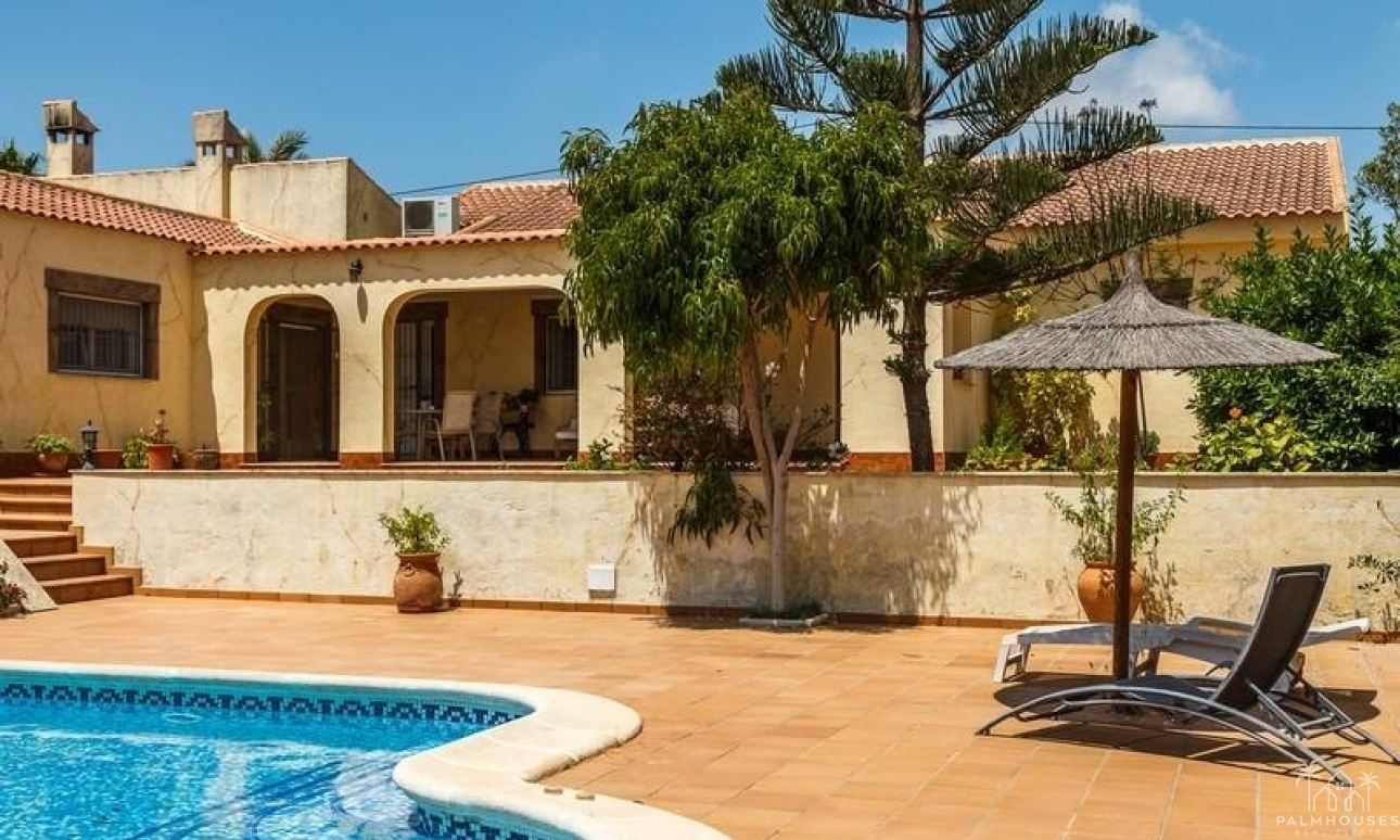 Resale - Villa - Los Montesinos - Montesinos  Los