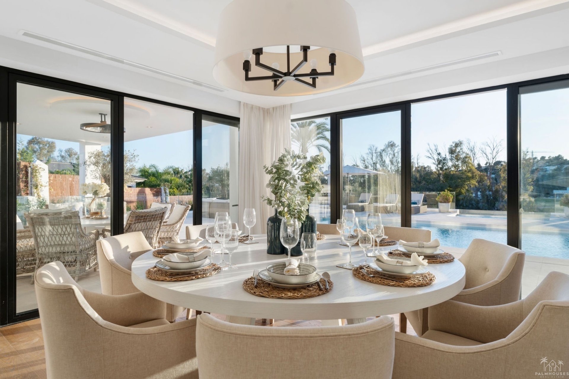 Resale - Villa - Malaga - Marbella