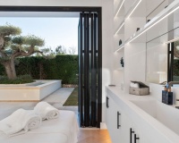 Resale - Villa - Malaga - Marbella