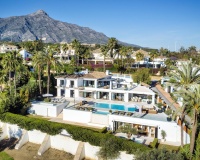Resale - Villa - Malaga - Marbella