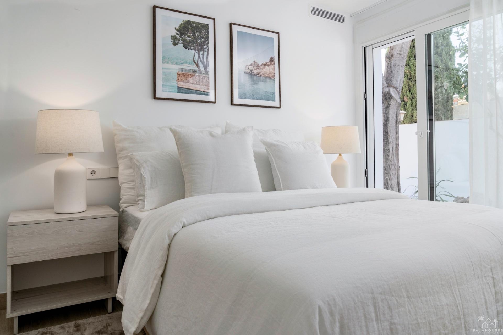 Resale - Villa - Malaga - Marbella