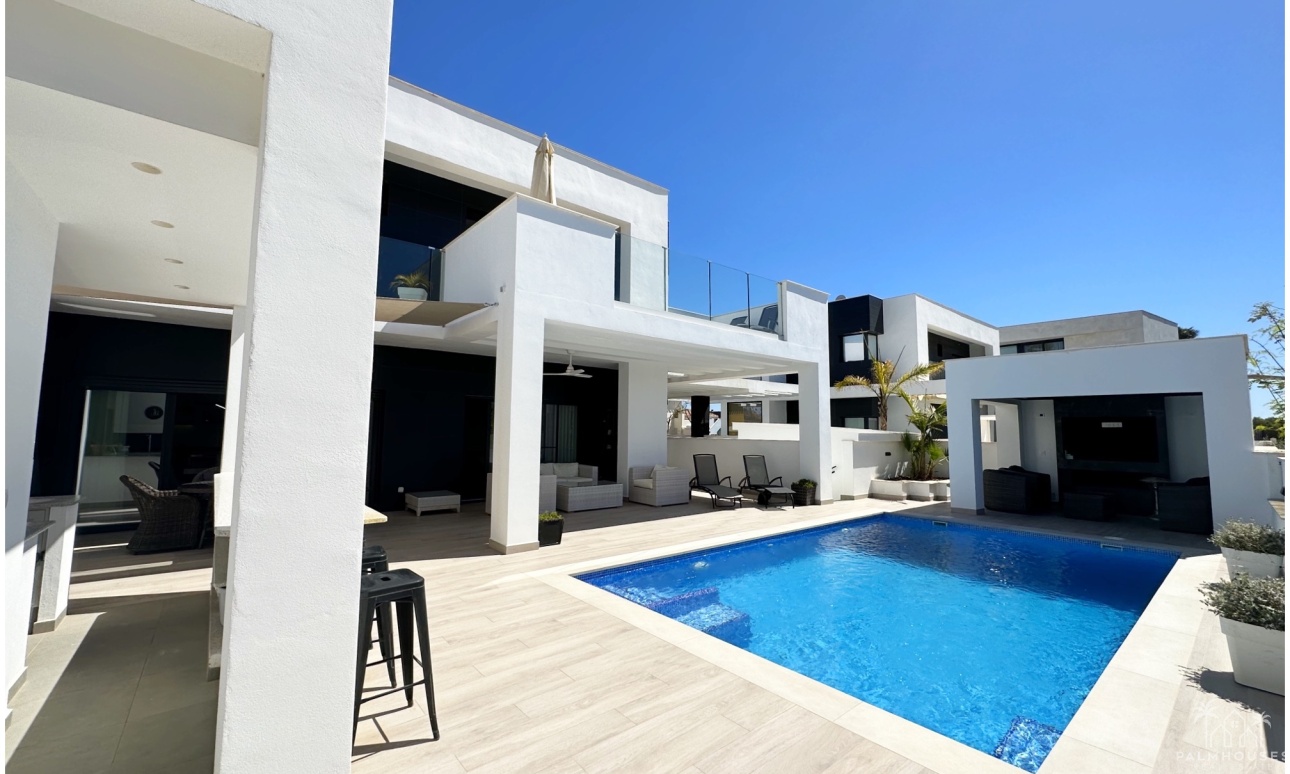Resale - Villa - Mar Menor Golf Resort - Inland