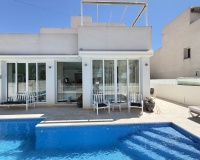 Resale - Villa - Mil Palmeras