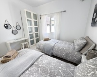 Resale - Villa - Mil Palmeras