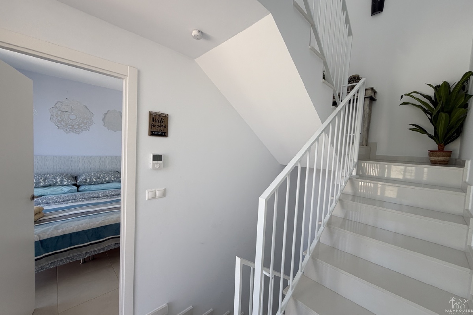 Resale - Villa - Mil Palmeras