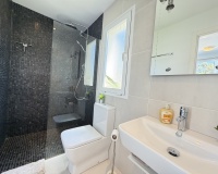 Resale - Villa - Mil Palmeras