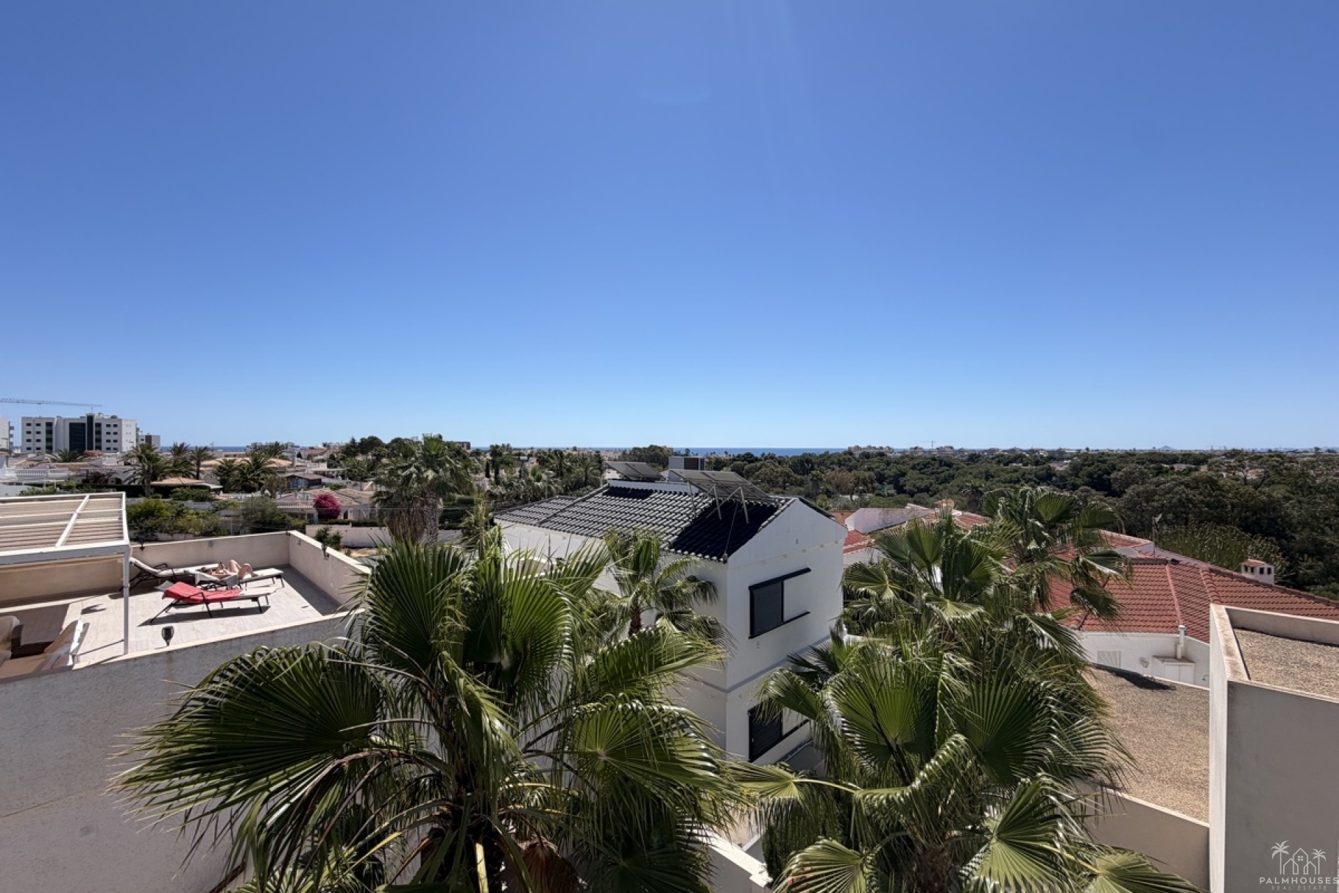 Resale - Villa - Mil Palmeras