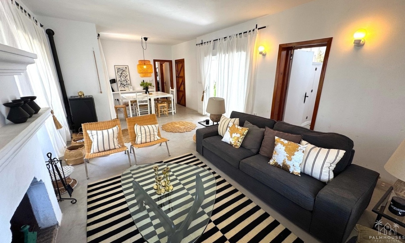 Resale - Villa - Mojacar