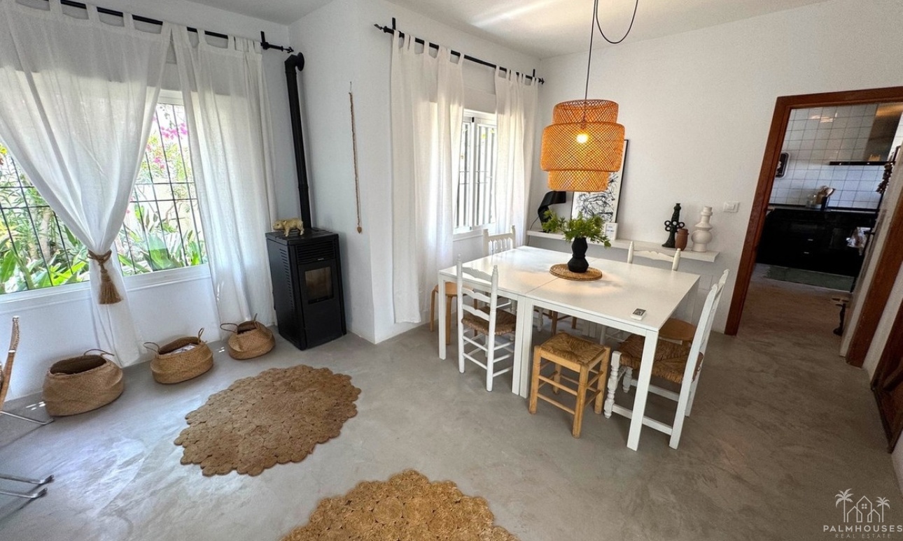 Resale - Villa - Mojacar