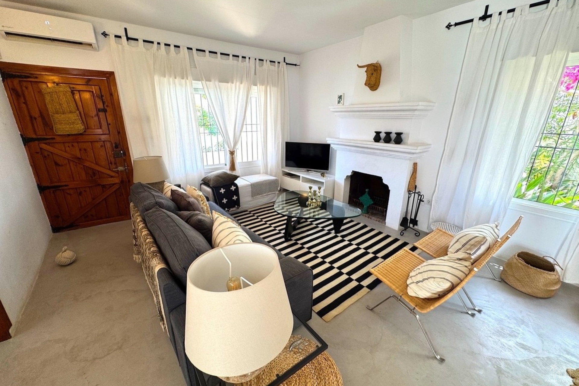 Resale - Villa - Mojacar