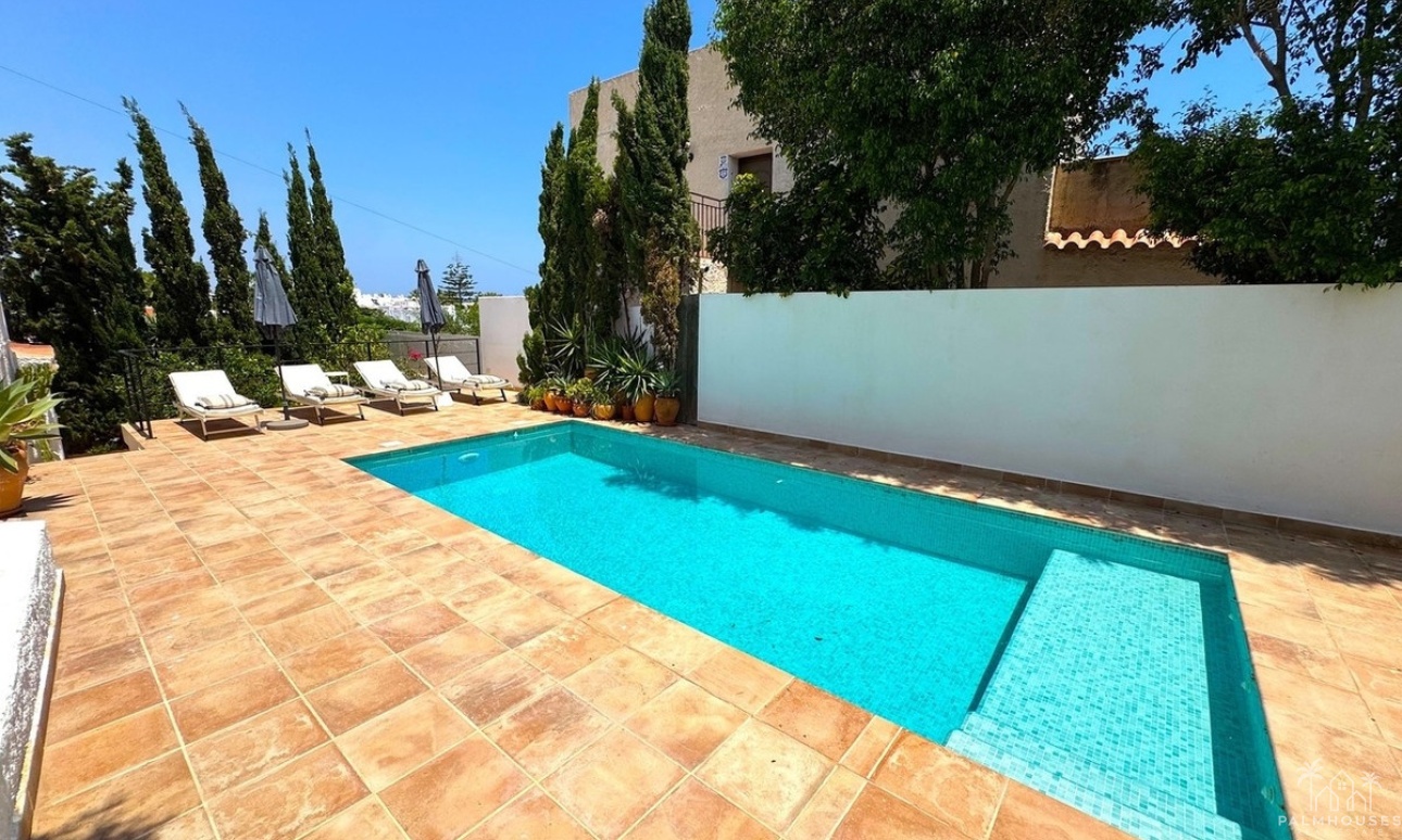 Resale - Villa - Mojacar