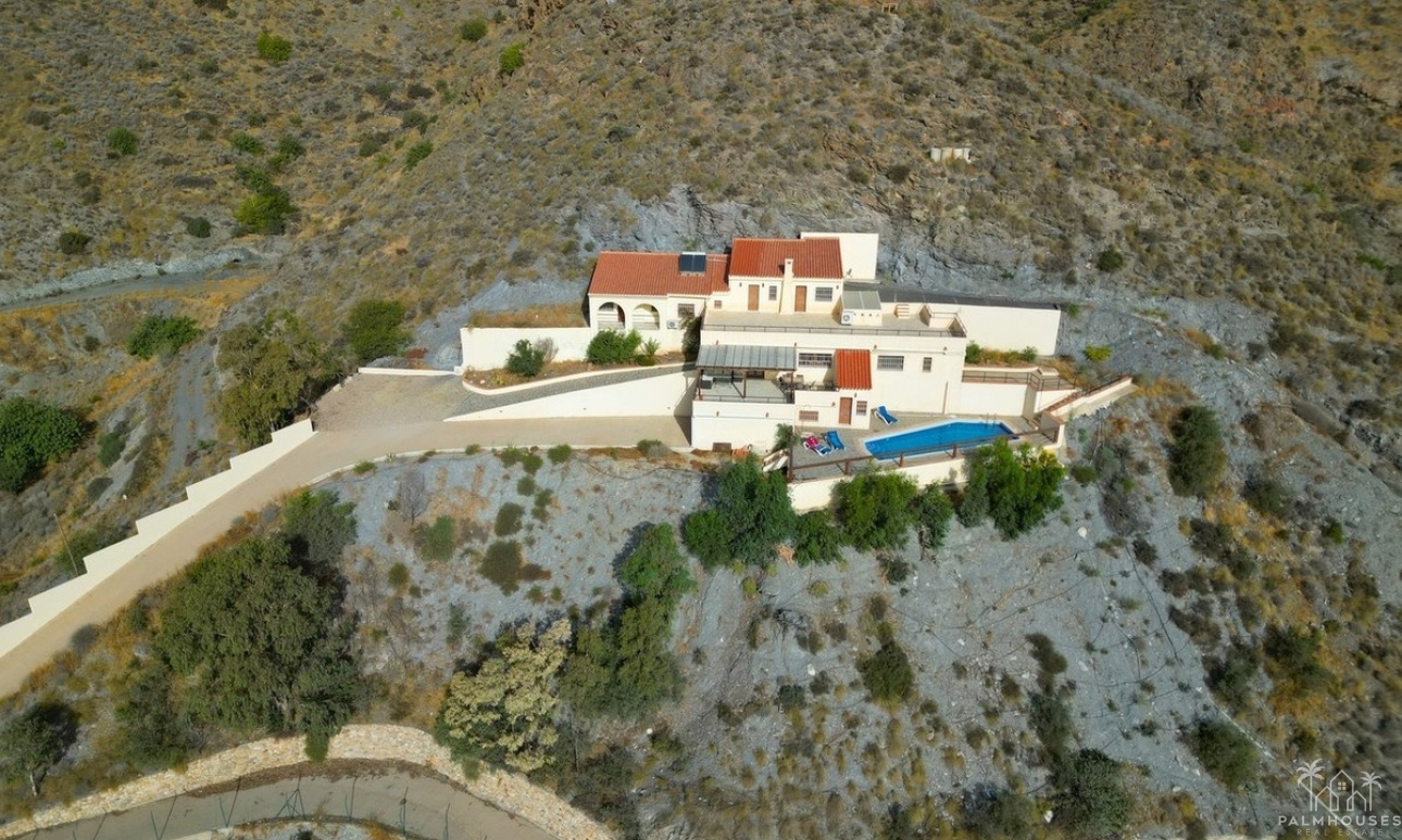 Resale - Villa - Mojacar