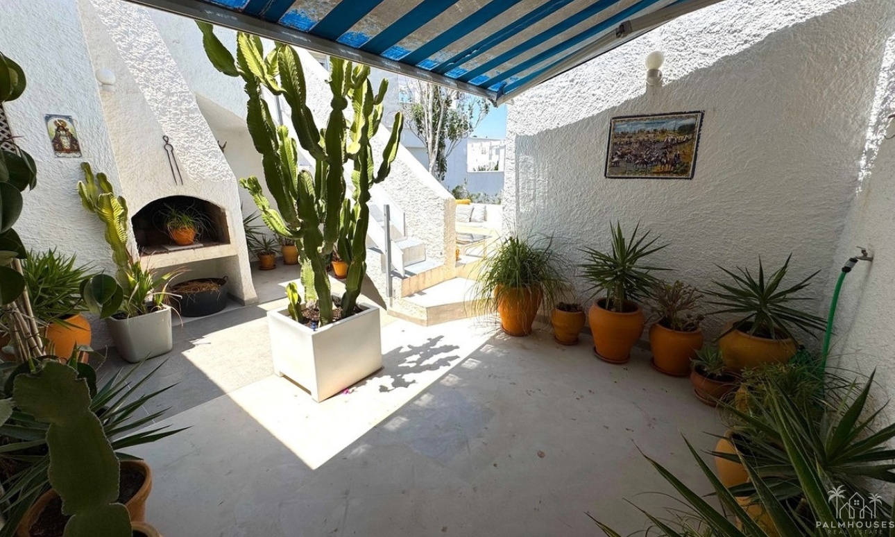 Resale - Villa - Mojacar