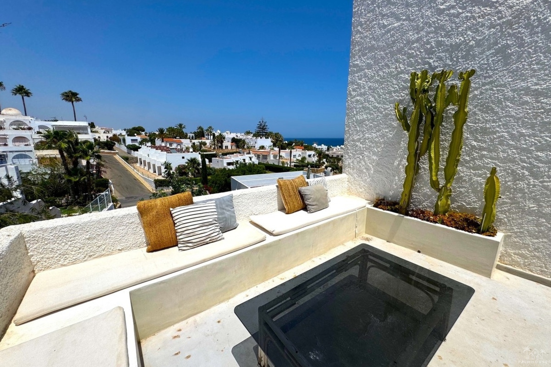 Resale - Villa - Mojacar