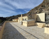 Resale - Villa - Mojacar
