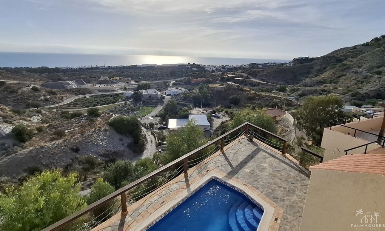 Resale - Villa - Mojacar