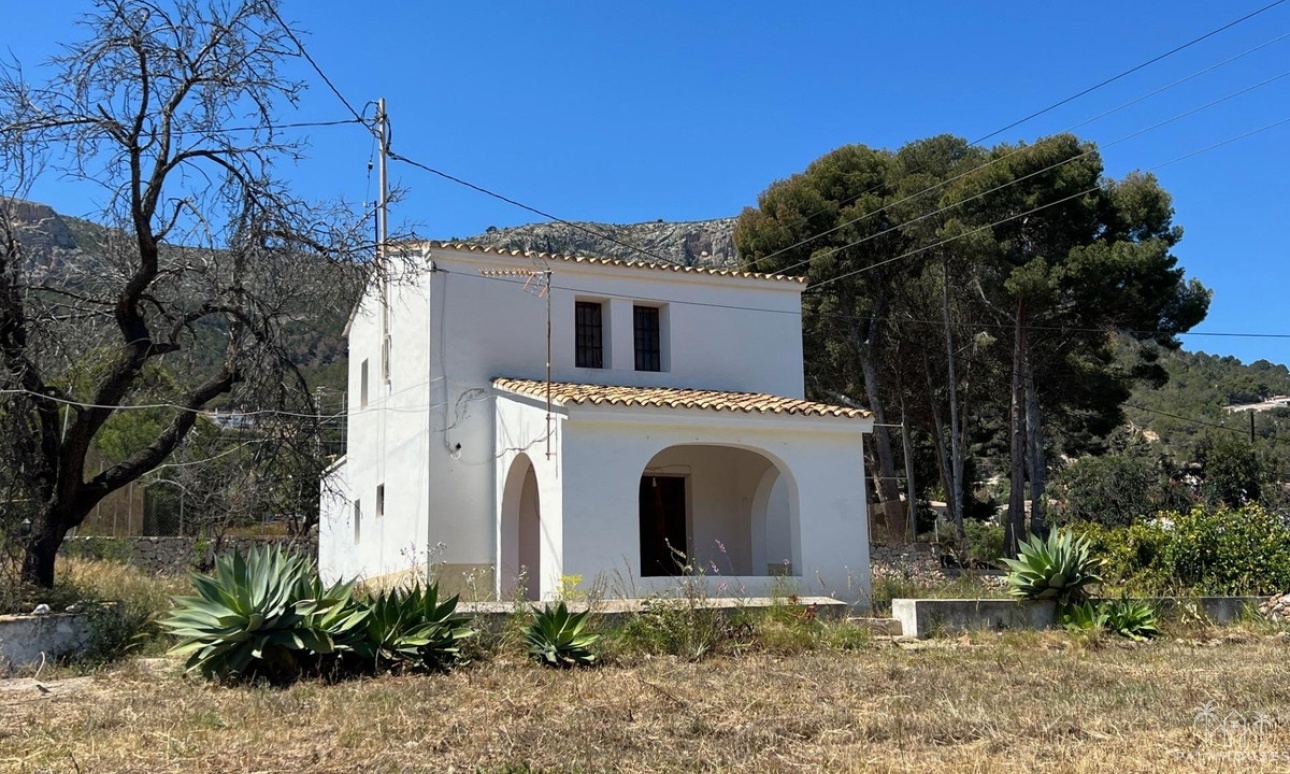 Resale - Villa - Novelda - Estación