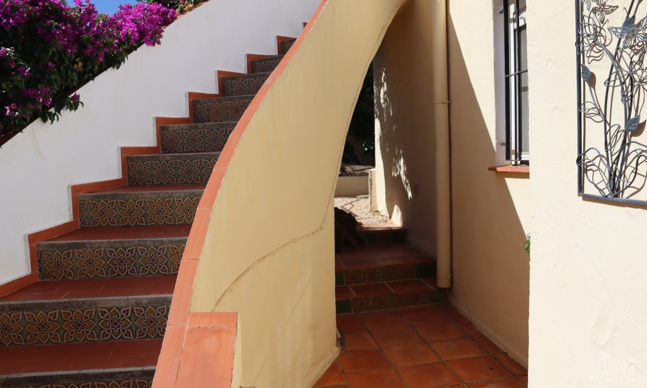 Resale - Villa - Orba - Inland