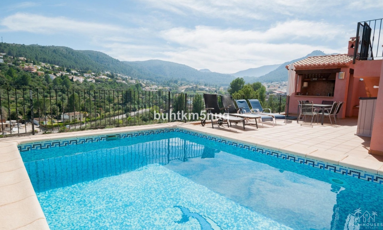 Resale - Villa - Orba - Orba Centro