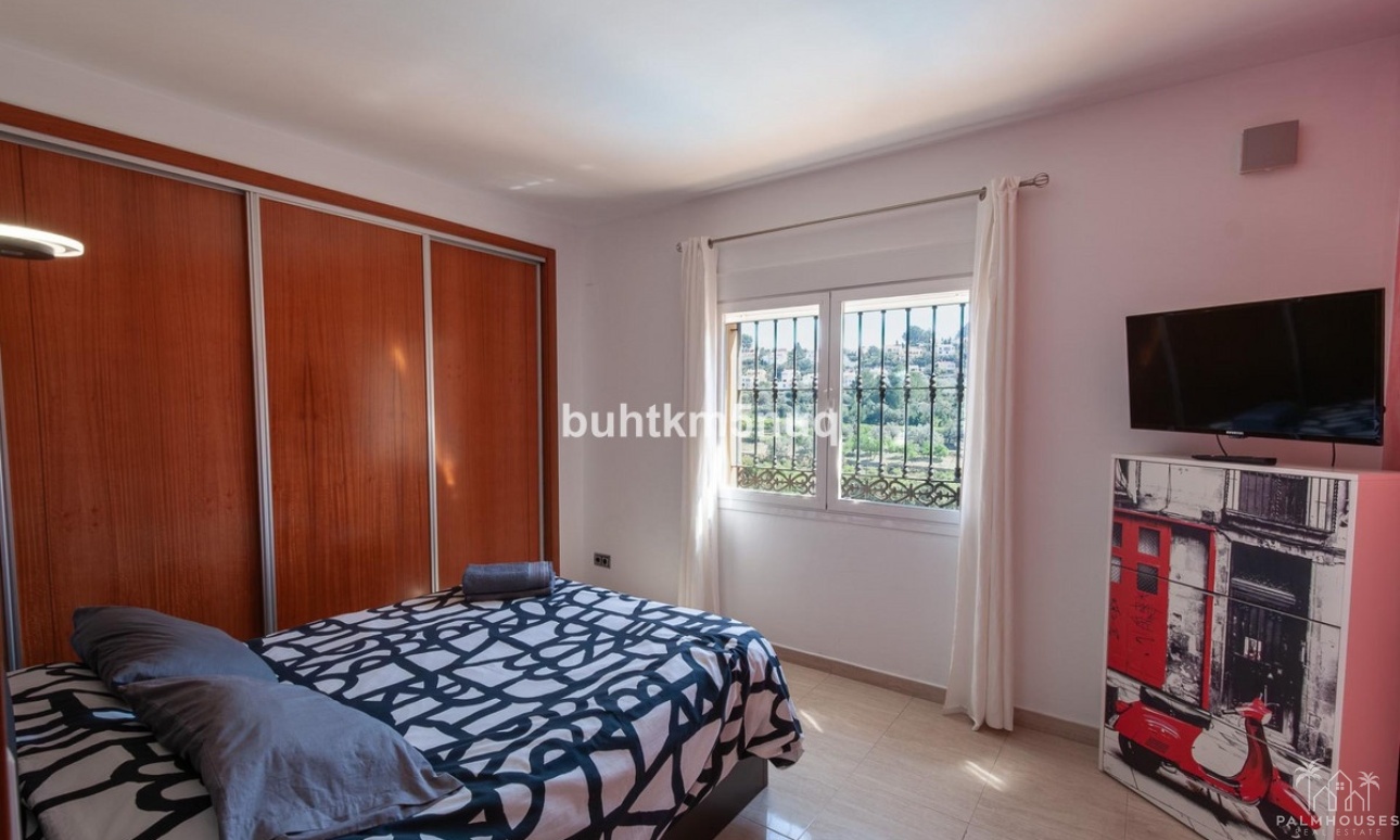 Resale - Villa - Orba - Orba Centro