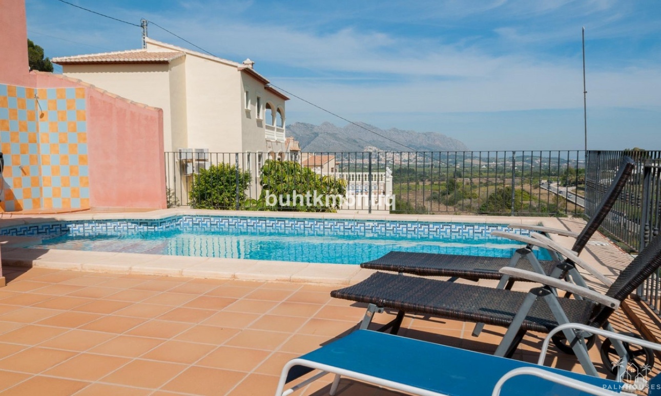 Resale - Villa - Orba - Orba Centro