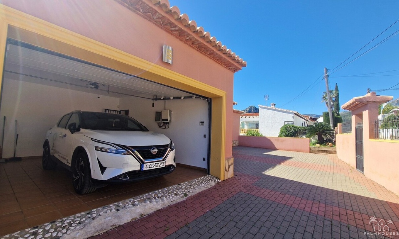 Resale - Villa - Orba - Orba Centro