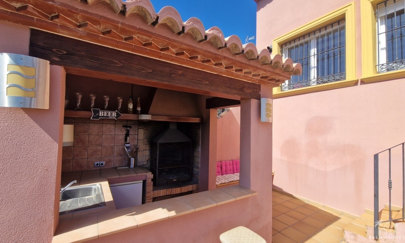 Resale - Villa - Orba - Orba Centro