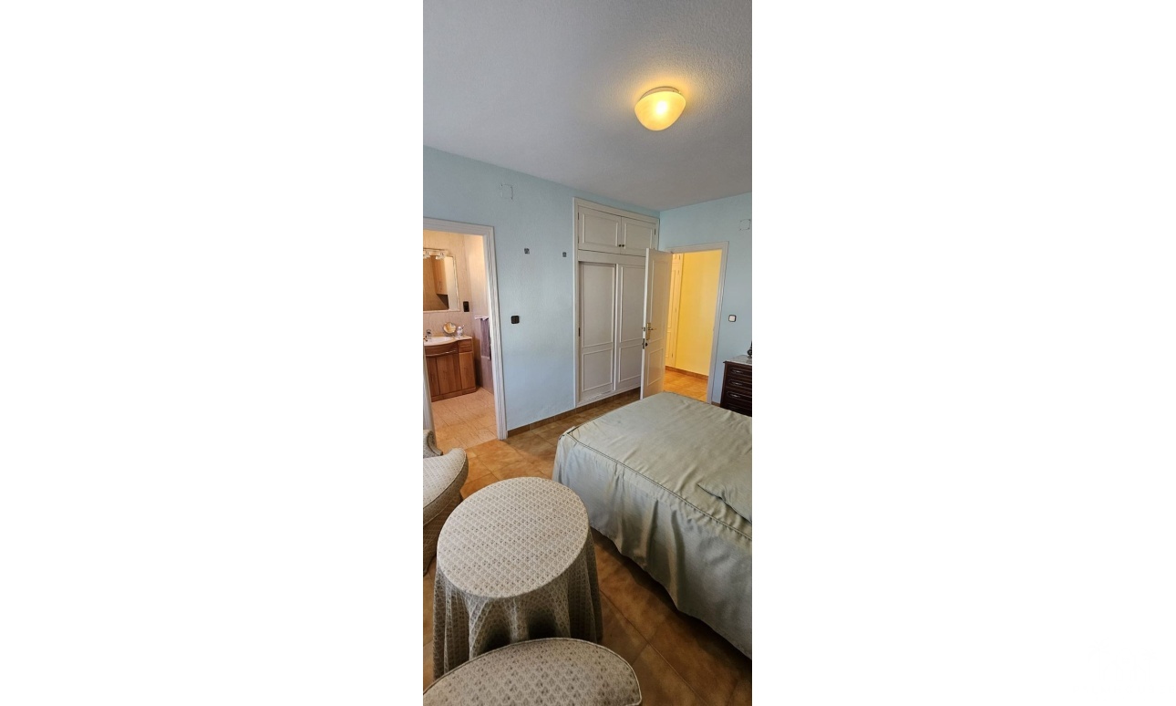 Resale - Villa - Orihuela - Campoamor