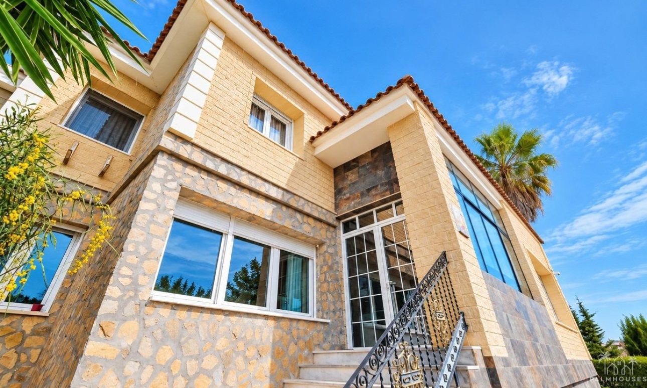 Resale - Villa - Orihuela - Campoamor