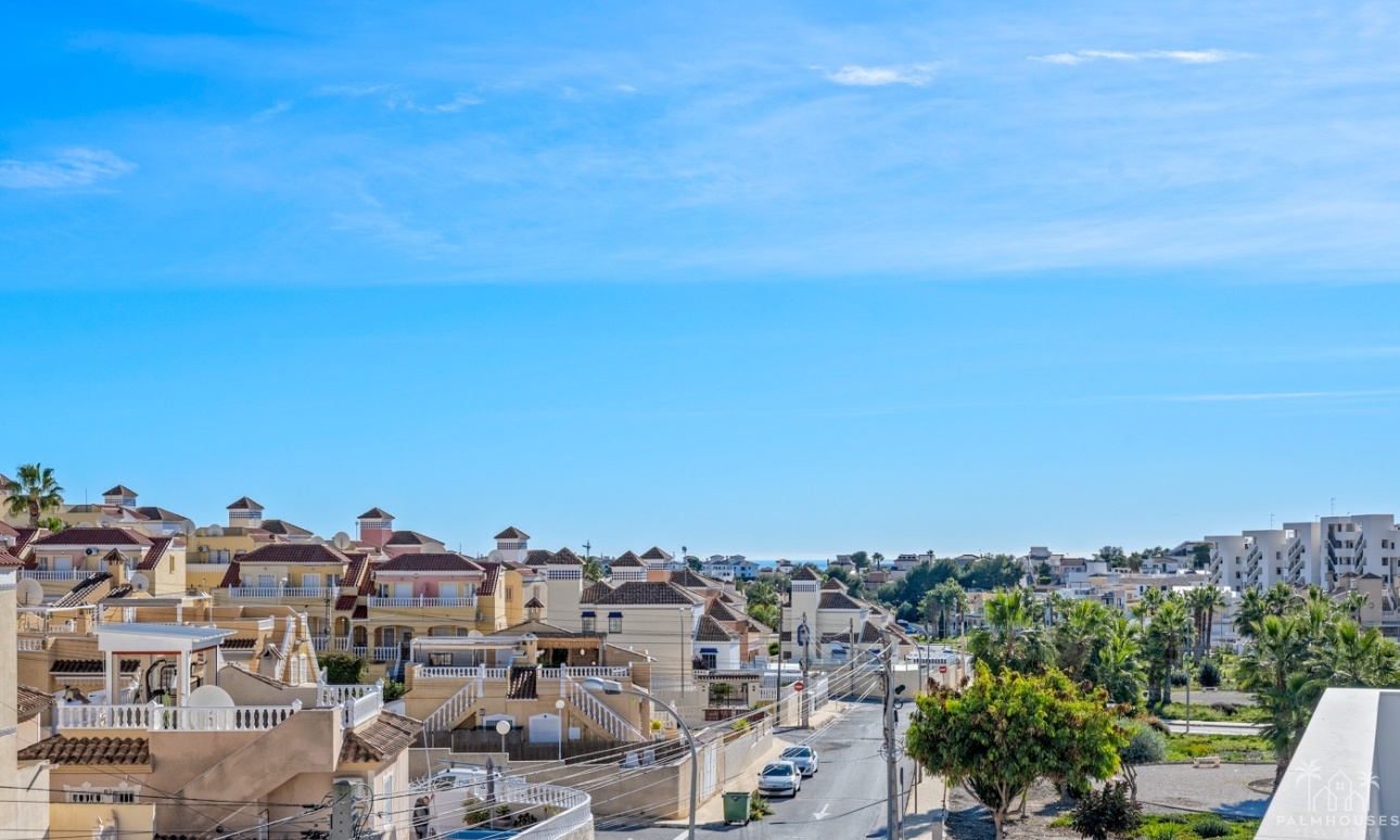 Resale - Villa - Orihuela Costa - Blue Lagoon