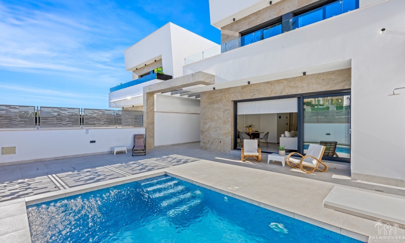 Resale - Villa - Orihuela Costa - Blue Lagoon