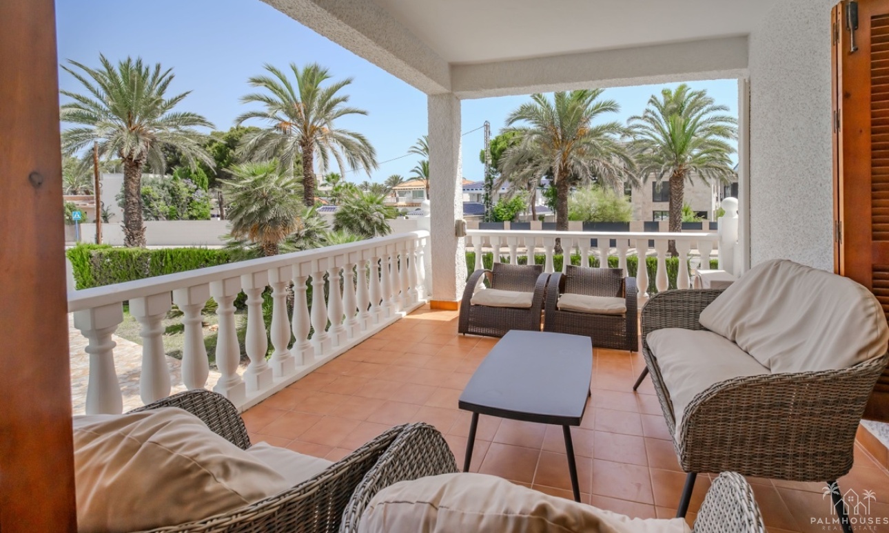 Resale - Villa - Orihuela Costa - Cabo Roig