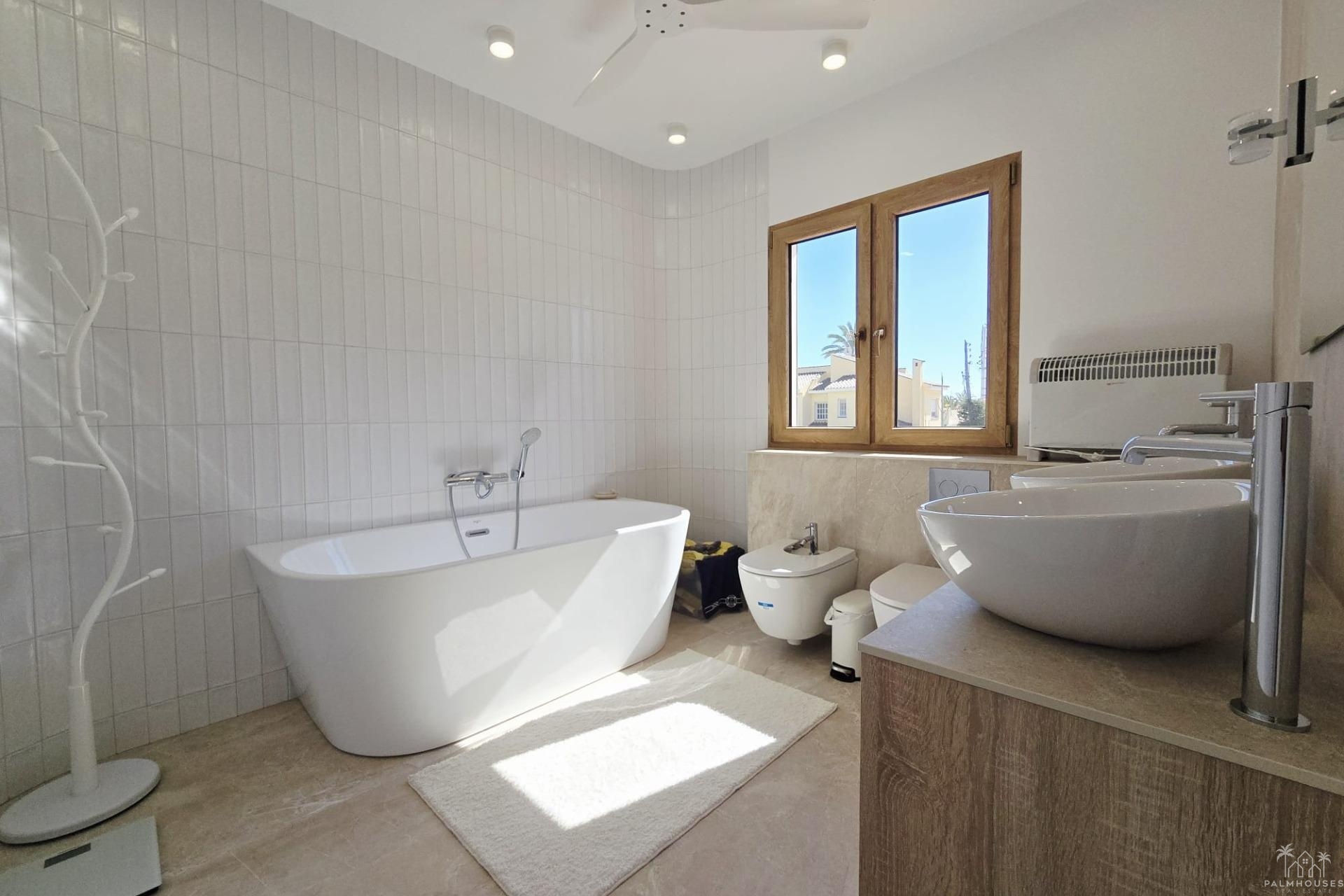 Resale - Villa - Orihuela Costa - Cabo Roig