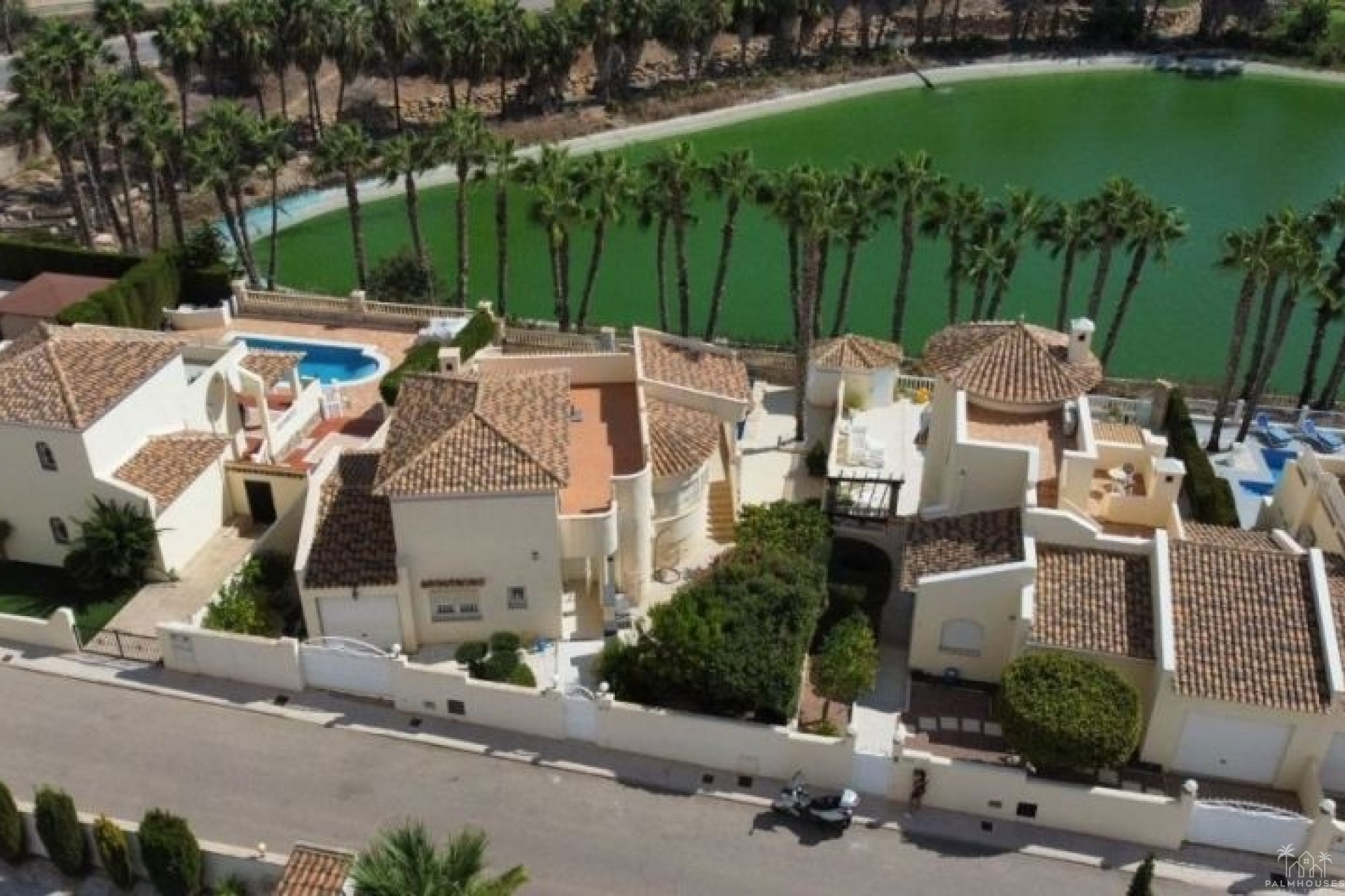 Resale - Villa - Orihuela Costa - Costa Blanca