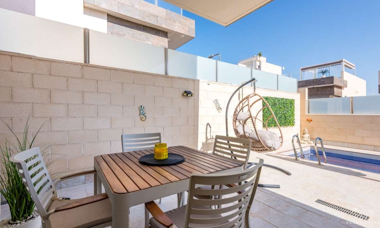 Resale - Villa - Orihuela Costa - Costa Blanca