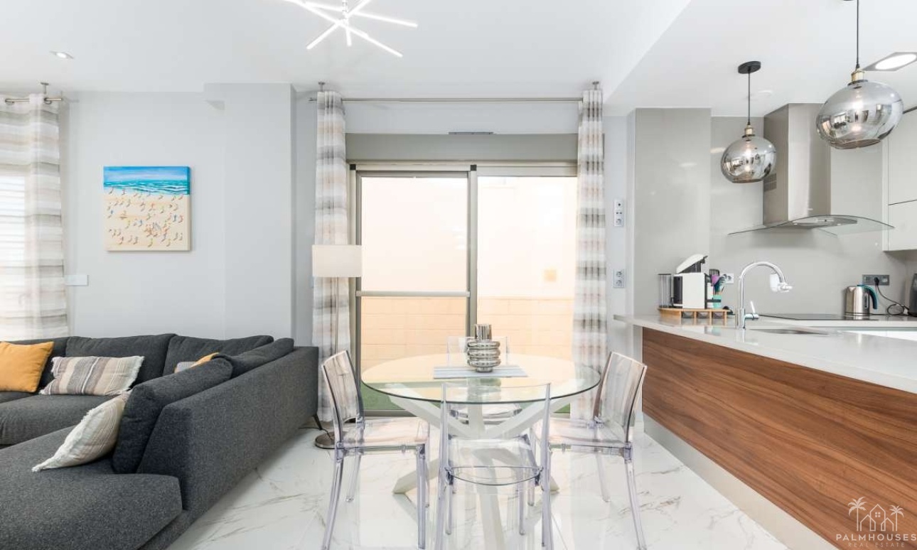 Resale - Villa - Orihuela Costa - Costa Blanca