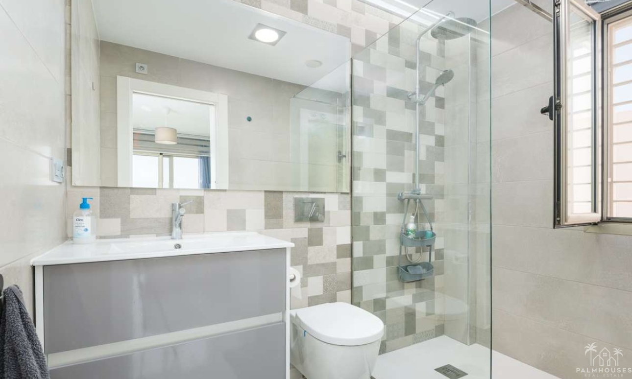 Resale - Villa - Orihuela Costa - Costa Blanca