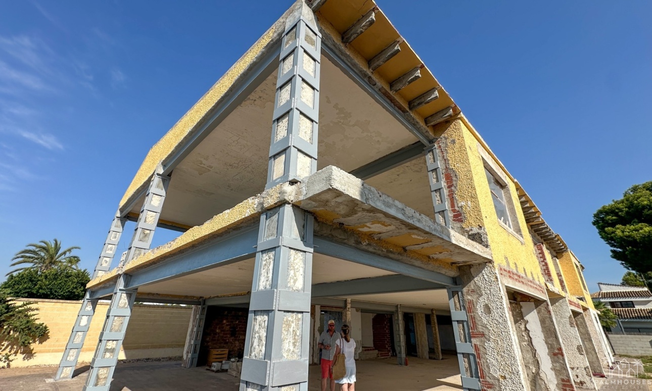 Resale - Villa - Orihuela Costa - Costa Blanca