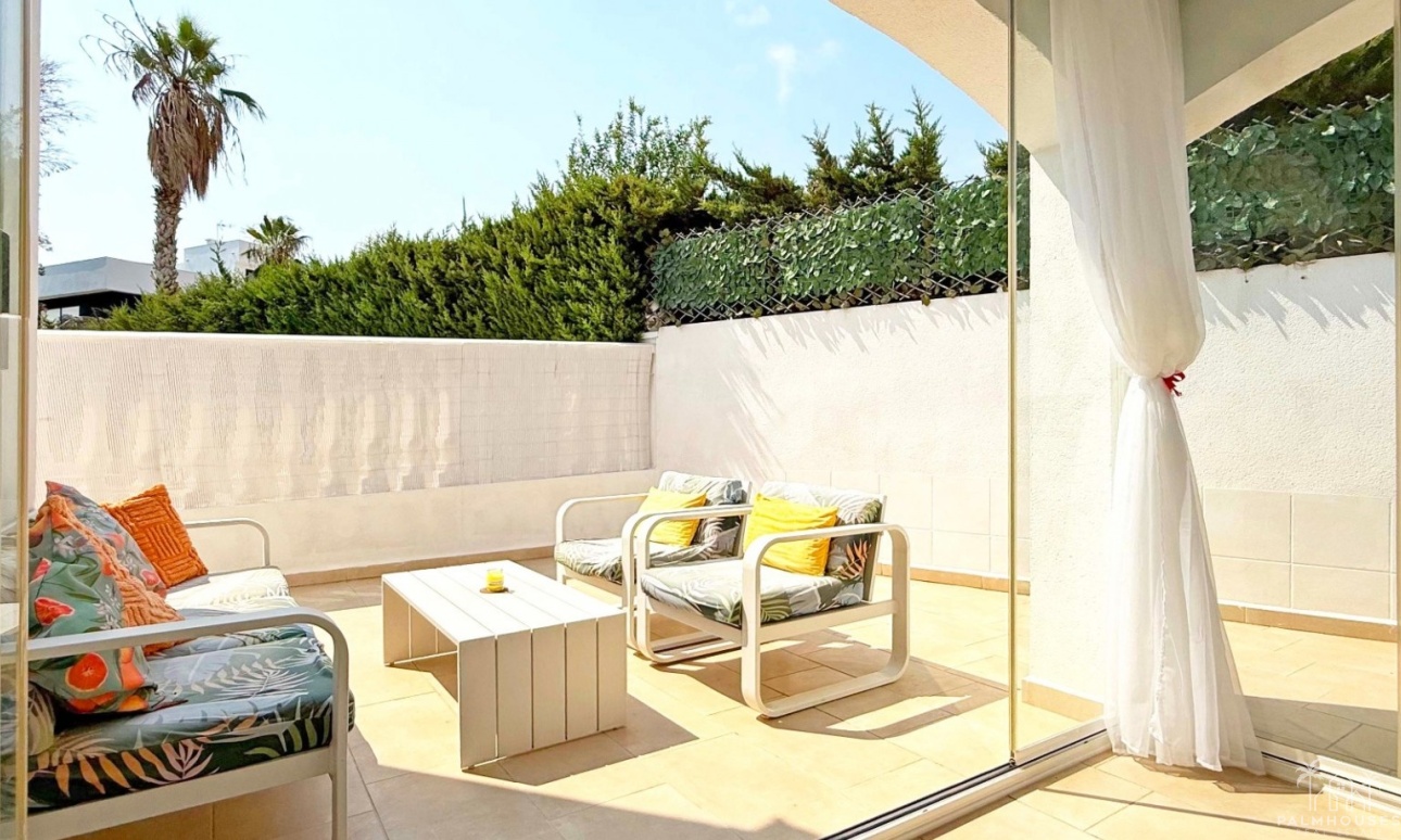 Resale - Villa - Orihuela Costa - Costa Blanca