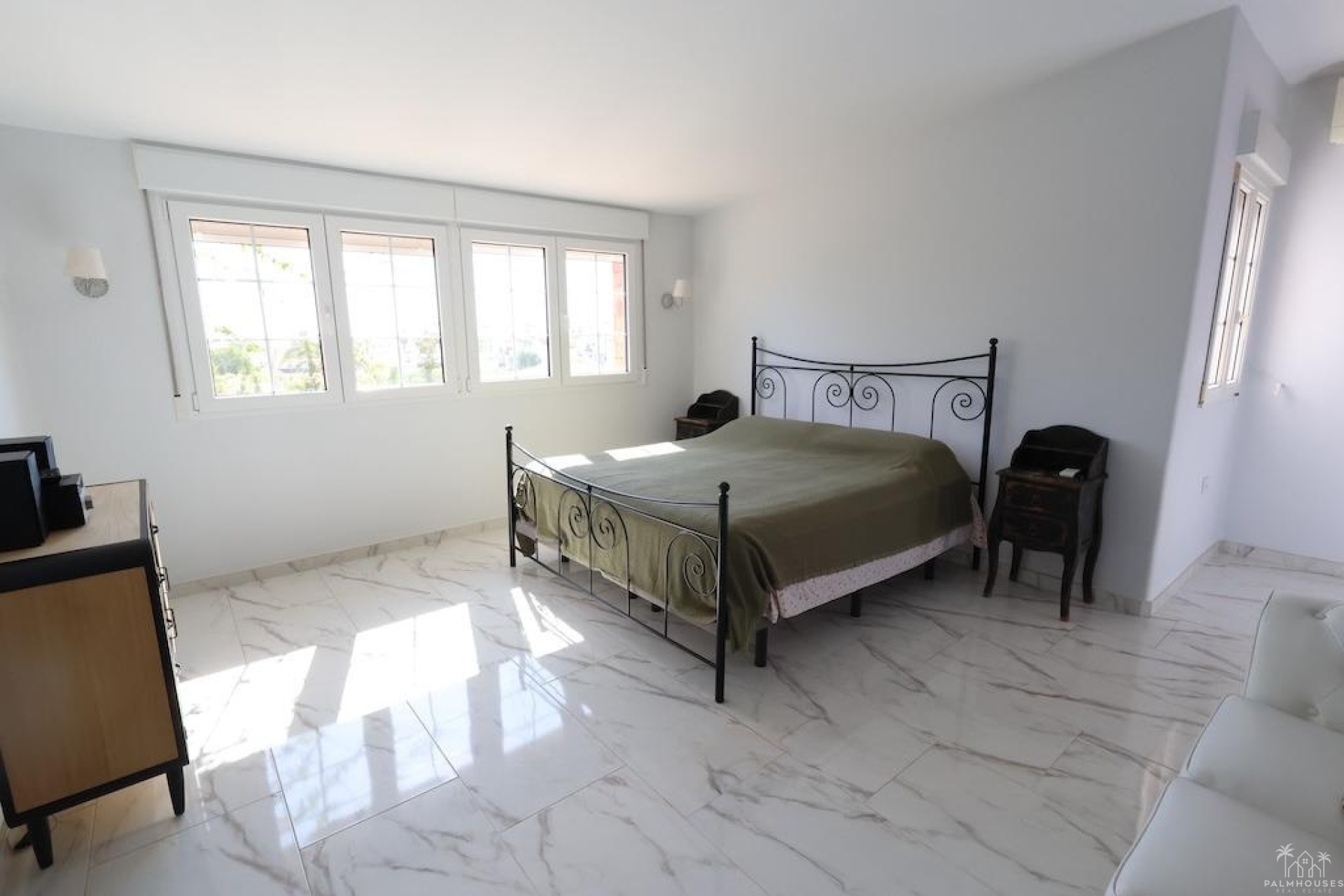 Resale - Villa - Orihuela Costa - Costa Blanca